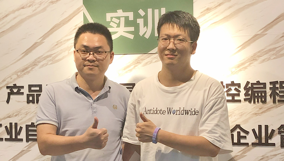 刘源彬同学